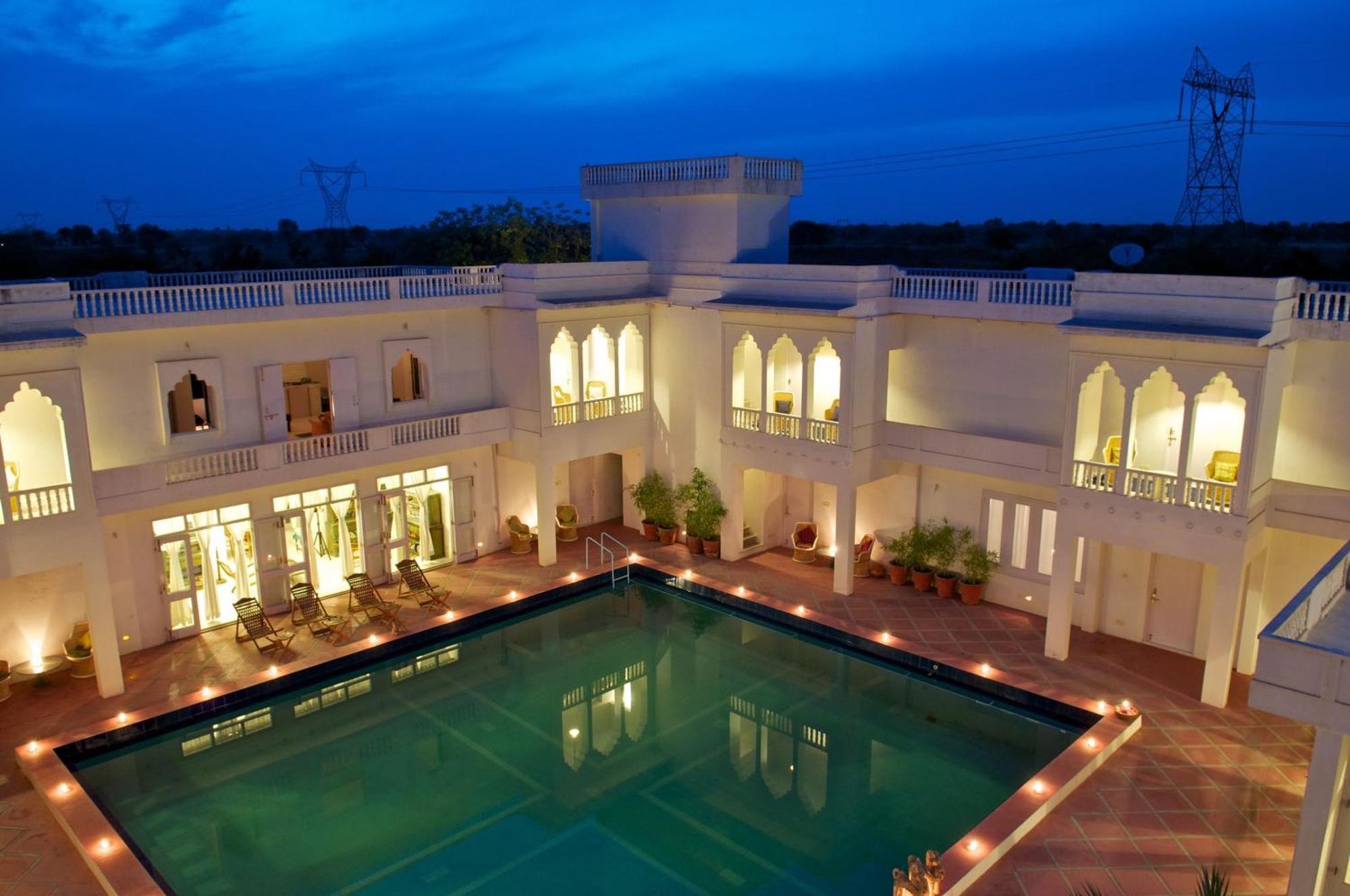 Savista Retreat Hotel Jaipur Exterior photo